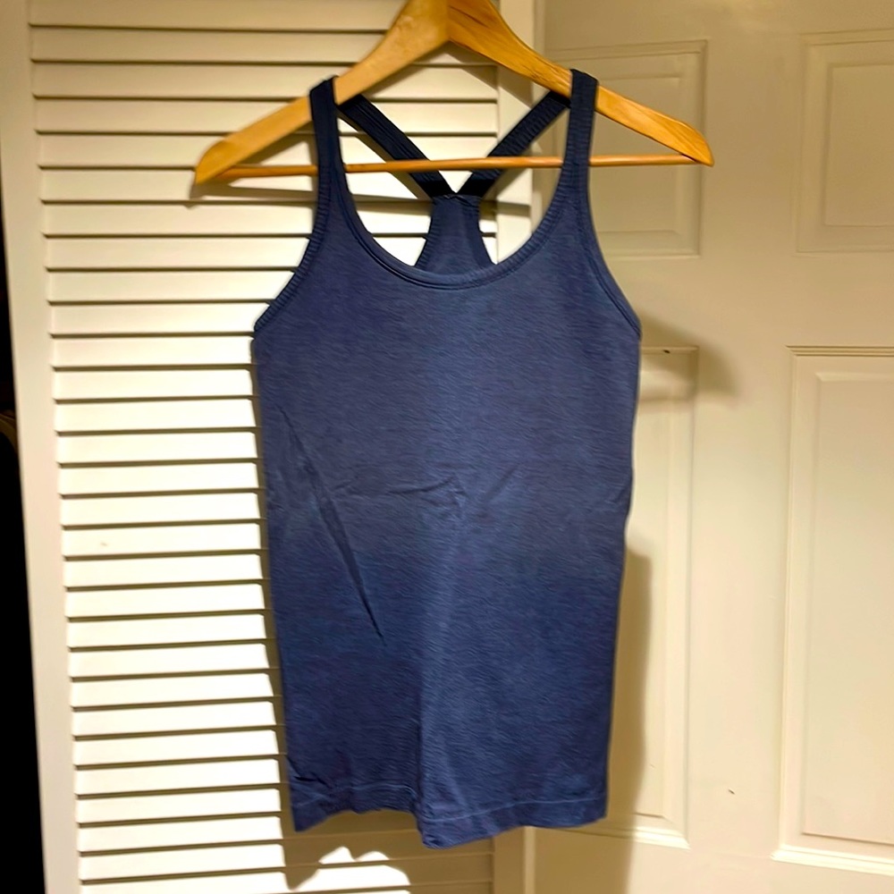 Lululemon Ebb to Street tank 8